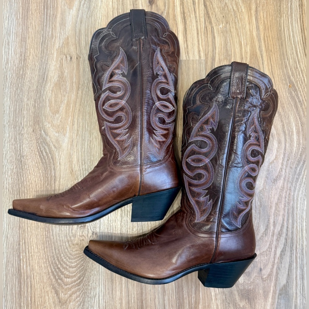 Justin Boots Brown Leather Western Cowboy Boots with Embroidered Shaft Size 10 B